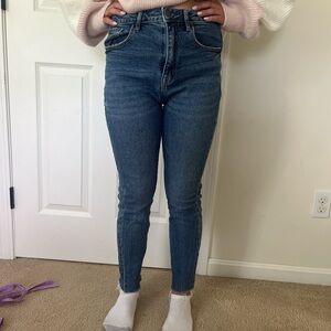 STR straight leg jeans